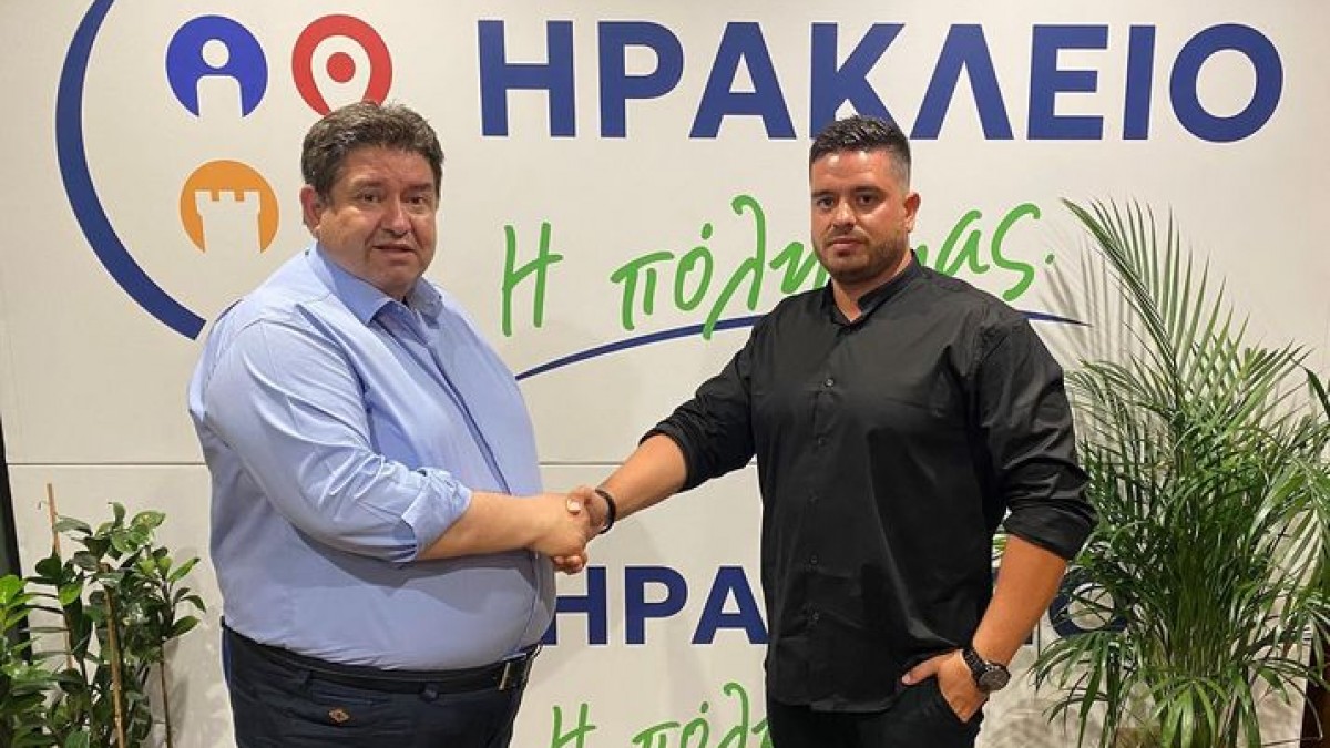 Ο Μιχάλης Βαρότσης - Επαγγελματίας Οδηγός – Αγρότης, στον συνδυασμό «Ηράκλειο, η Πόλη μας» Ο Μιχάλης Βαρότσης - Επαγγελματίας Οδηγός – Αγρότης, στον συνδυασμό «Ηράκλειο, η Πόλη μας»