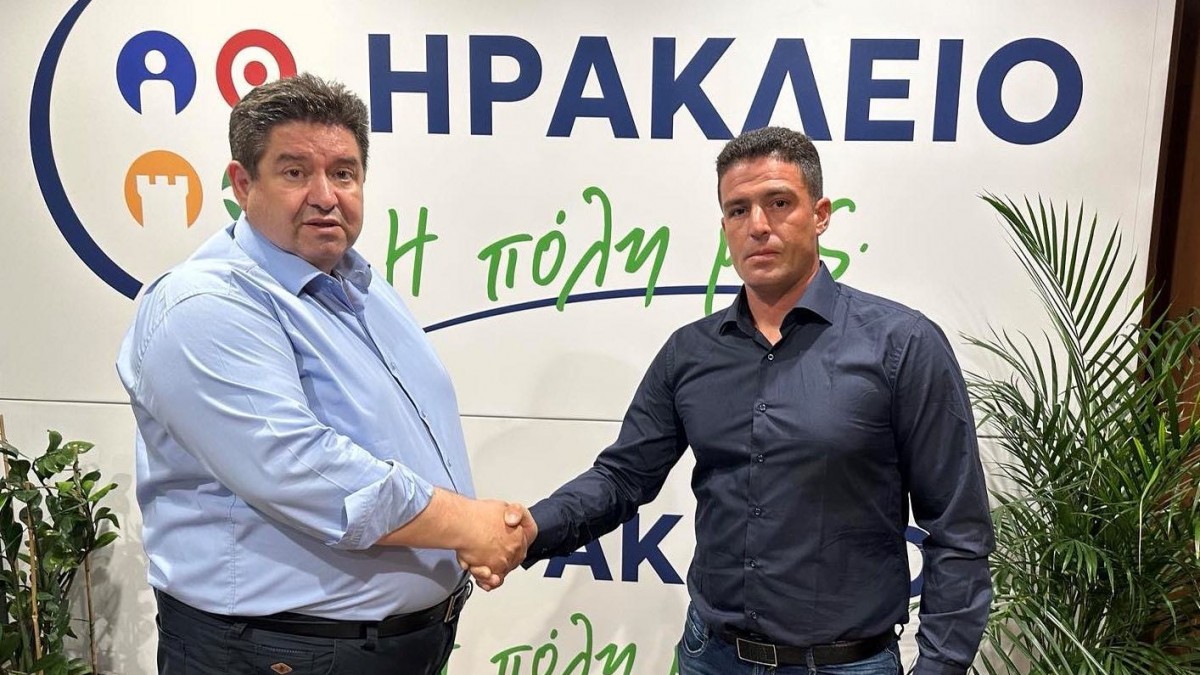 Ο Νίκος Χατζηπανάνης-Ιδιωτικός Υπάλληλος, Εθελοντής Πυροσβεστικής στον συνδυασμό «Ηράκλειο, η Πόλη μας» Ο Νίκος Χατζηπανάνης-Ιδιωτικός Υπάλληλος, Εθελοντής Πυροσβεστικής στον συνδυασμό «Ηράκλειο, η Πόλη μας»