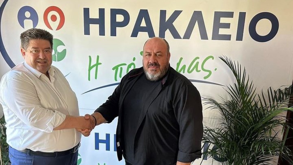 Ο Κώστας Τσαΐνης- Υπάλληλος Α.Δ.Κ. – Μέλος Δ.Σ. Π.Ο.Ατσαλένιου στον συνδυασμό «Ηράκλειο, η Πόλη μας» Ο Κώστας Τσαΐνης- Υπάλληλος Α.Δ.Κ. – Μέλος Δ.Σ. Π.Ο.Ατσαλένιου στον συνδυασμό «Ηράκλειο, η Πόλη μας»